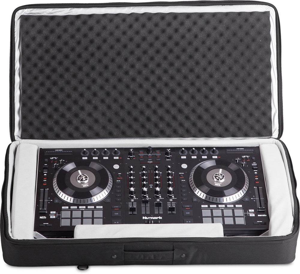 UDG Urbanite MIDI-ohjainsuojus XL Black