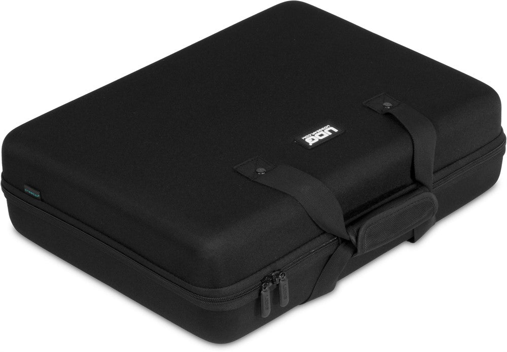 UDG Creator Controller Hardcase medium Musta MK2
