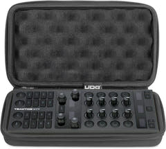 UDG Creator NI Traktor Z1 MK2/ X1 MK3/ Reloop Mixtour Pro hardcase Musta