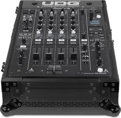 UDG Ultimate kuljetus case Multi Format CDJ/MIXER Musta MK3