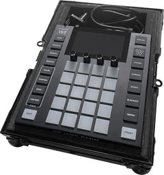 UDG Ultimate Flight Case Wolfmix W1 MK3 Musta