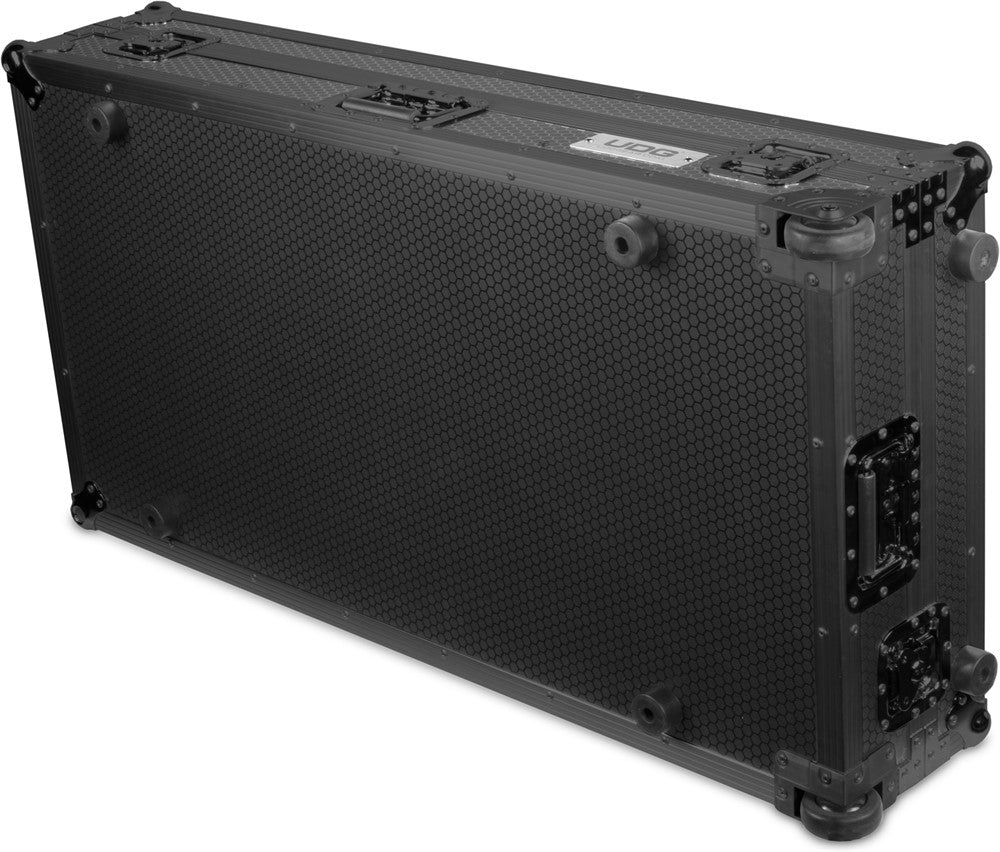 UDG Ultimate -lentosalkku Pioneer CDJ-3000/A9 Blk Plus