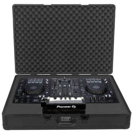 UDG Ultimate Pick Foam Flight Case Multi Format 2XL Kova kotelo Black MK2