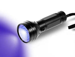 UV Taskulamppu m. 51 LED diodia