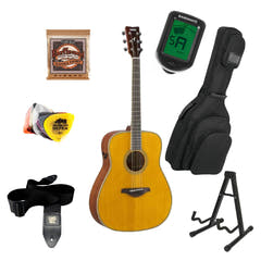 Yamaha FG-TA TransAcoustic Aloituspaketti