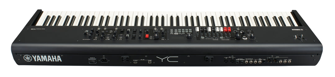 Yamaha YC88 Digital Stage Kosketinsoittimet (Luonnonpuu)