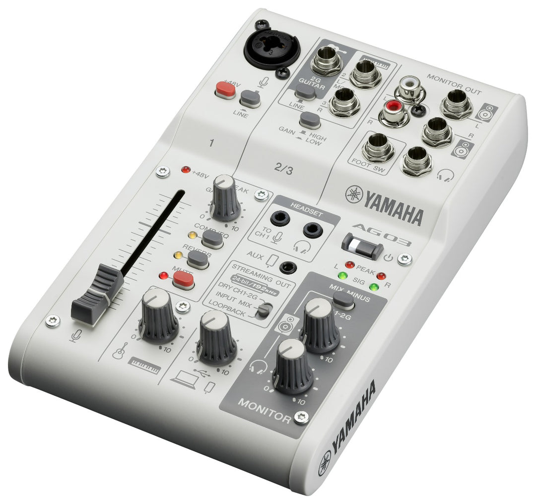 Yamaha AG03 MkII - Live Streaming -paketti (Valkoinen)