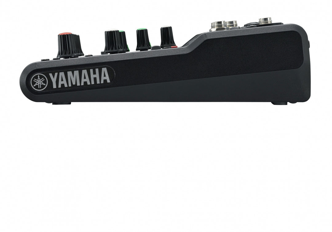 Yamaha MG06 - Mikseri