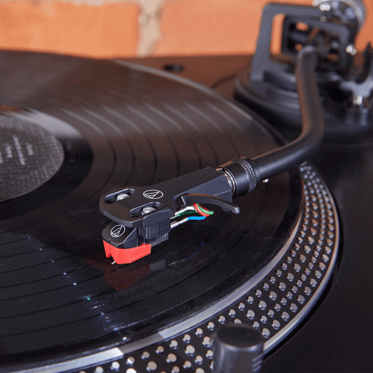 Audio-Technica AT-VM95ML -äänenvahvistin