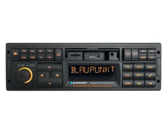 Blaupunkt Frankfurt RCM 82 Autoradio m. DAB+ ja Bluetooth
