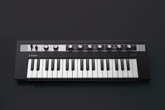 Yamaha Reface CP Kosketinsoittimet (Musta)