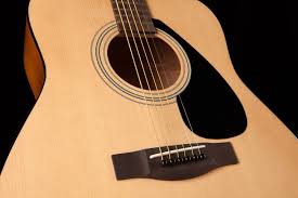 Yamaha F310 Folk Kitarat (Natural)
