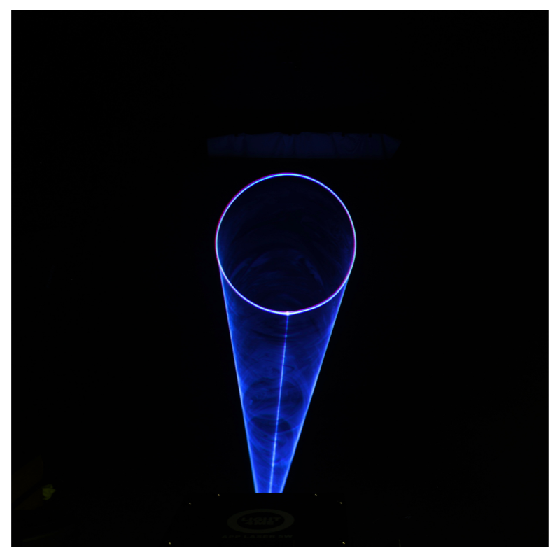 Light4Me 5 W laser RGB:llä ja sovellusohjauksella