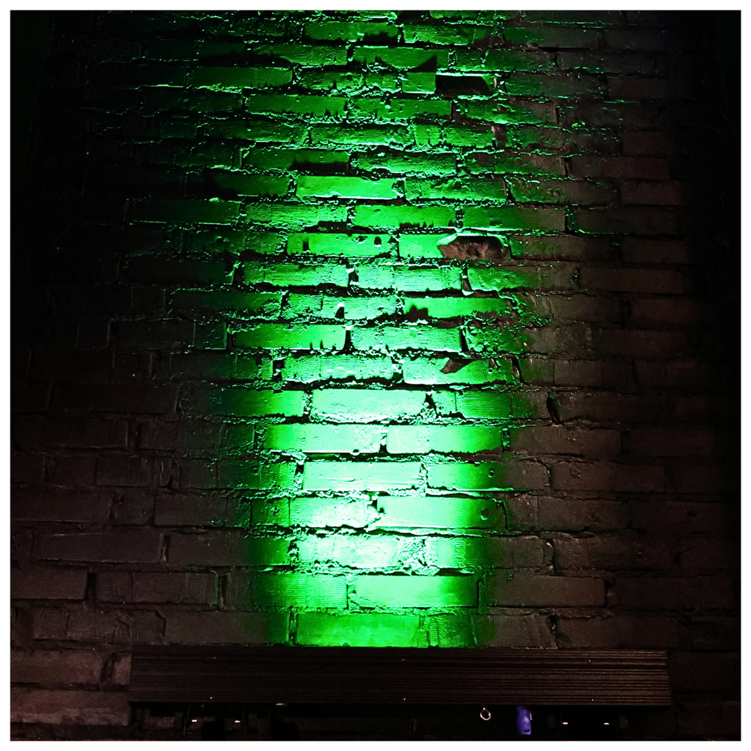 LIGHT4ME PIXEL 1020 RGBA valonauha