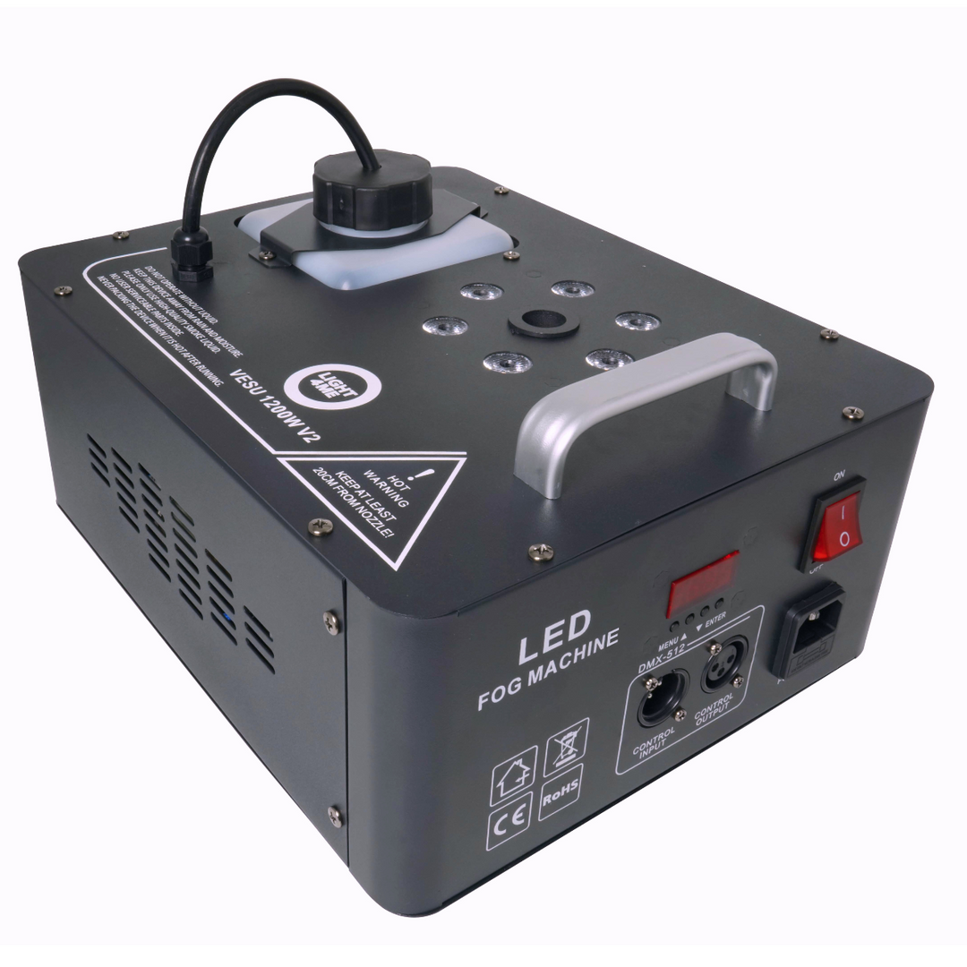 Light4Me VESU 1200W V2 Vertikaalinen Fog Machine med RGB LED