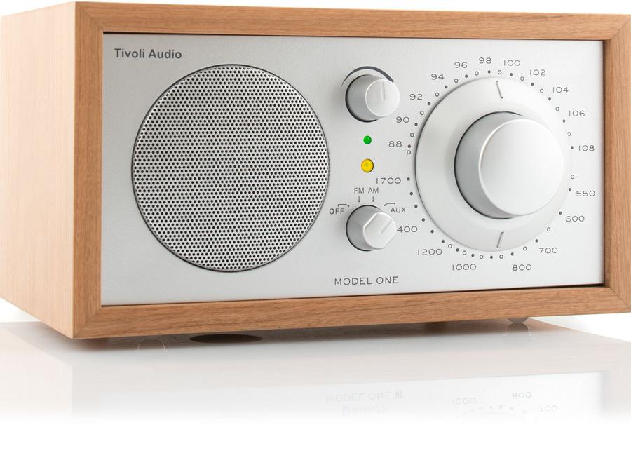 Tivoli Audio Model ONE Radio (Kirsikka/Hopea)