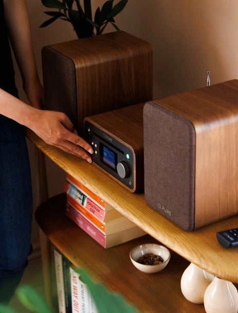 Pure Classic Stereo Mini Hi-Fi System – DAB+, CD, Bluetooth, 40W, Valnød