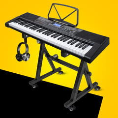 Keyboardteline pyörillä
