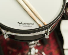 Roland VAD103 Sähkörumpusetti